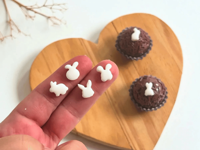 Biscuit Comestível Coelho Sortidos Mini c/ 30 unidades - Meninas do Açúcar