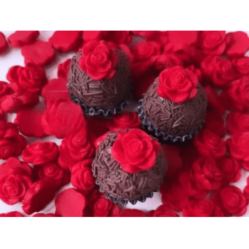 Biscuit Comestível Rosa Vemelha c/ 12 unidades -  Meninas do Açúcar