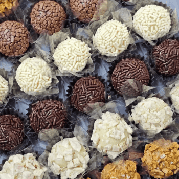 Curso Prático Brigadeiro Gourmet  24/11/25 13h30 às 17h  Curso Prático Brigadeiro Gourmet  24/11/25 13h30 às 17h