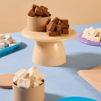Curso Torta Mousse Folhada e Bombom de Corte com Harald 06/08/26 das 13h30 às 16h