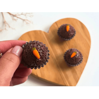 Biscuit Comestível Cenoura Tamanho PP c/ 25 unidades - Meninas do Açúcar
